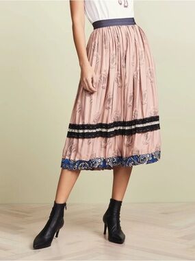 COACH Tulips Pink Pleated Midi Skirt